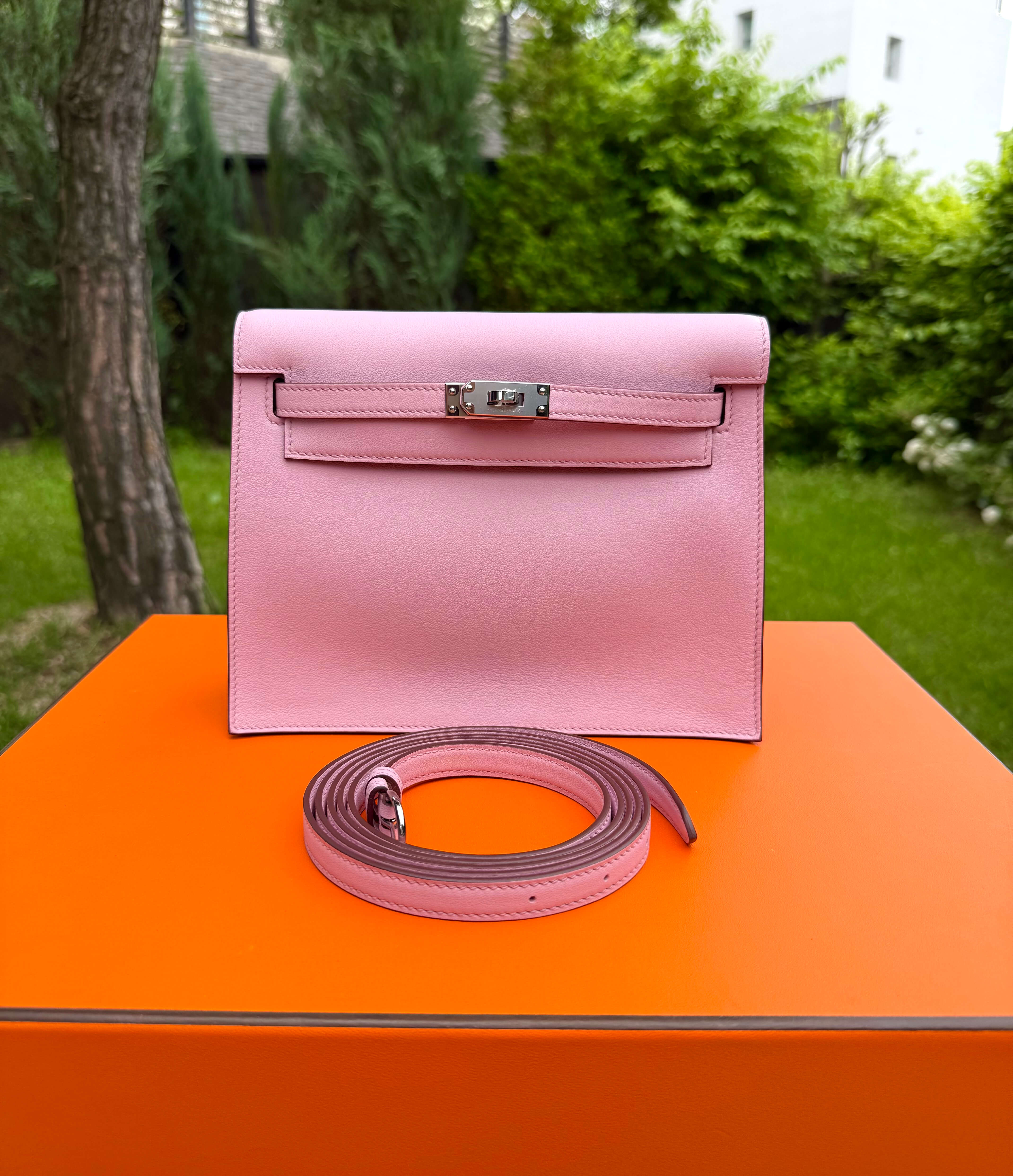 Hermes Danse Swift Mauve Sylvestre
