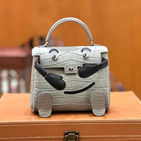Hermès Kelly Doll Bag 20cm, Gris Perle Matte Alligator Leather, Noir Swift Accents
