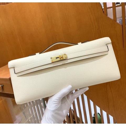 Hermès Kelly Cut Clutch Craie Swift Leather with Gold Hardware