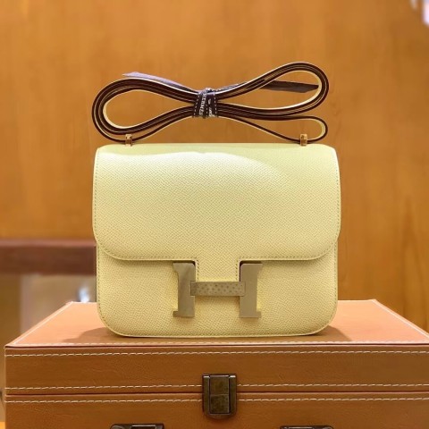 Hermès Constance 18 Jaune Poussin Epsom with Permabrass Hardware