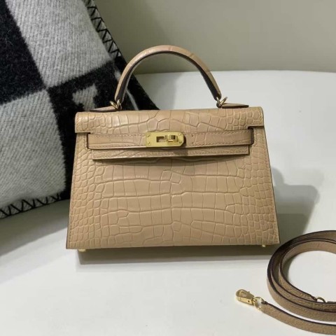 Hermès Mini Kelly II Matte Alligator 0M Milk Tea – Gold Hardware