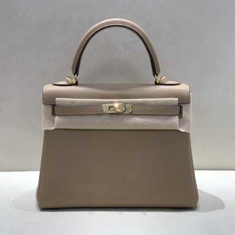 Hermès Kelly 25 Swift Etoupe x Gold Hardware