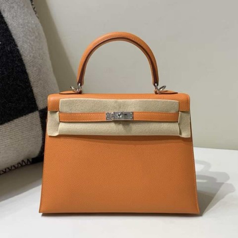 Hermès Kelly 25 in Orange H with Epsom Leather and Palladium Hardware