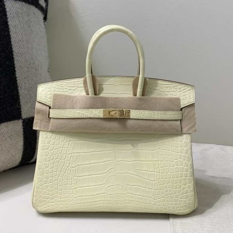 Hermès Birkin 25 Crocodile Pale Lemon Gold Hardware