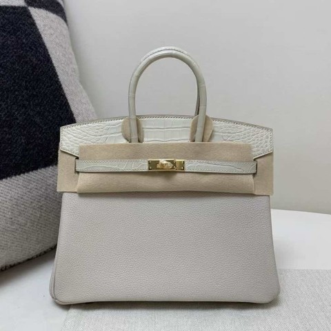 Hermès Birkin 25 Touch Nata & Matte Alligator with Gold Hardware
