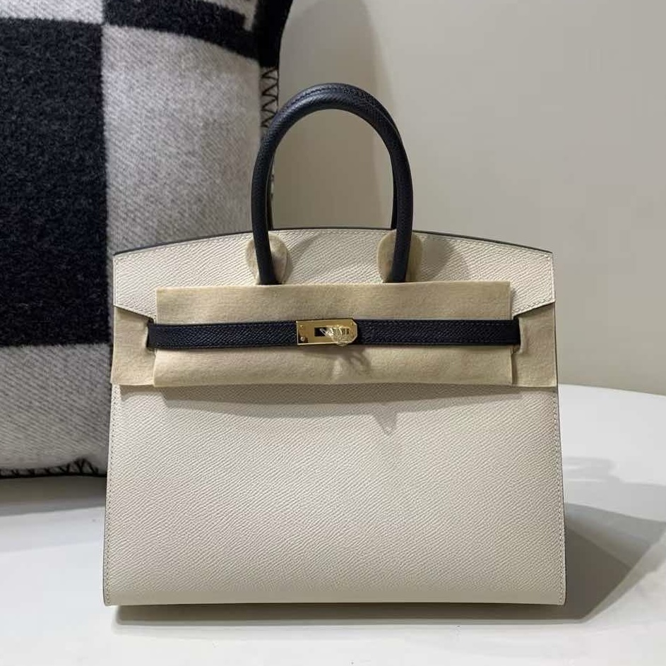 Hermès Birkin 25 Sellier Epsom Craie & Noir with Gold Hardware