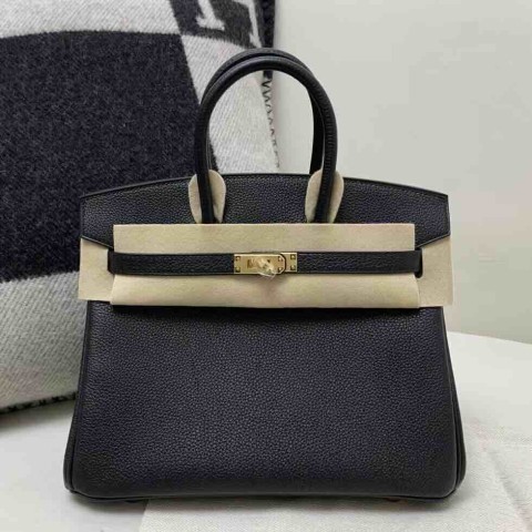 Hermès Birkin 25 Noir Togo with Gold Hardware
