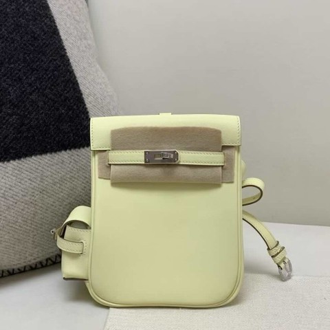 Hermès Kelly Jump Backpack Jaune Pâle in Swift with Palladium Hardware