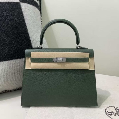 Hermès Kelly 25 Sellier Epsom Vert Cypress with Palladium Hardware