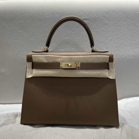 Hermès Kelly 25 Sellier Epsom Gris Tourterelle with Gold Hardware
