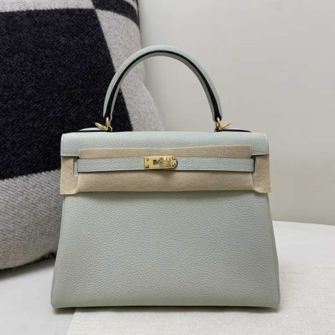 Hermès Kelly 25 Togo Vert d’Eau with Gold Hardware (Retourne)