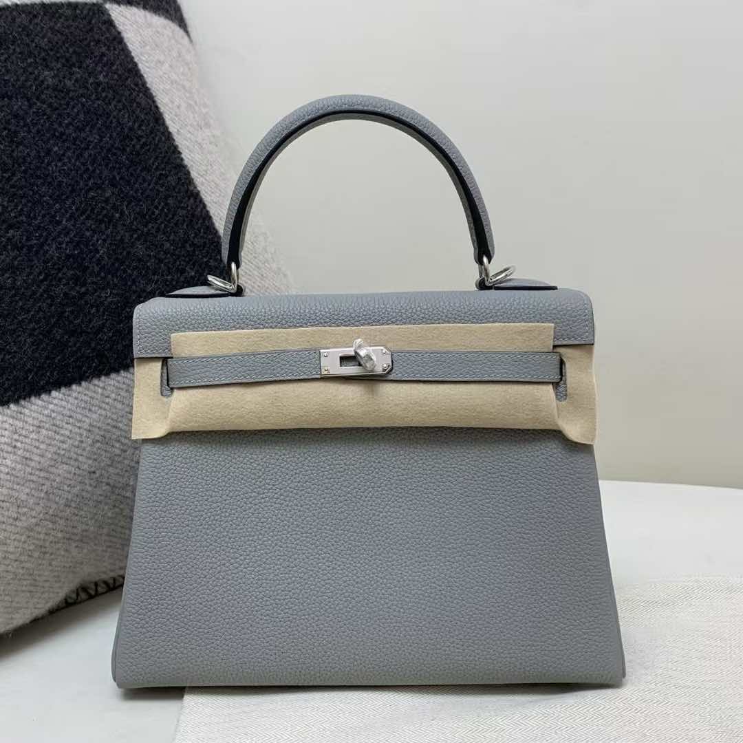Hermès Kelly 25 Gris Mouette Togo Palladium Hardware