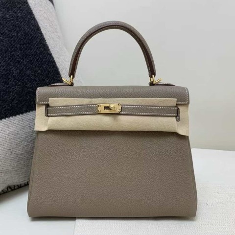 Hermès Kelly 25 Sellier Togo Etoupe GHW