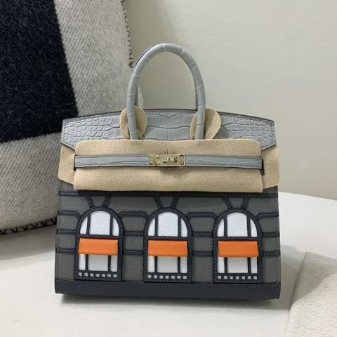 Hermès Birkin 20 Faubourg Sellier Limited Edition in Matte Alligator 