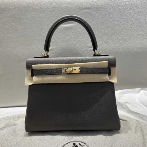 Hermès Kelly 25 Sellier in Epsom Leather, Gris Etain, Gold Hardware