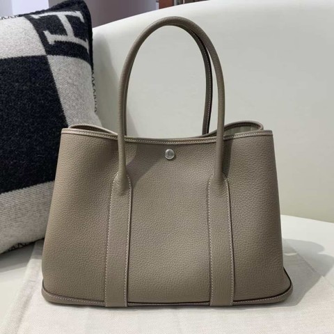 Hermès Garden Party 30 in Negonda Leather, Etoupe, Palladium Hardware