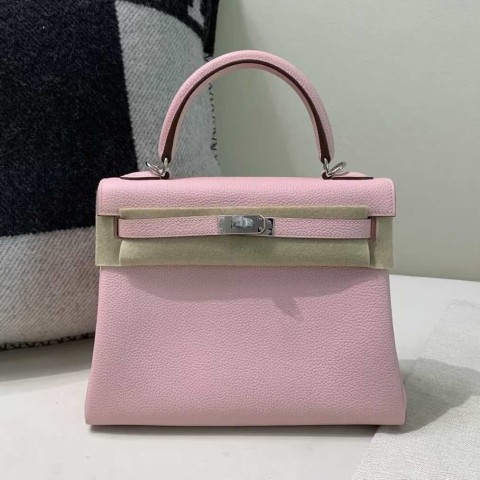 Hermès Kelly 25 in Togo Leather, Rose Sakura, Palladium Hardware