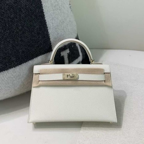 Hermès Mini Kelly II in Epsom Leather, Craie, Gold Hardware