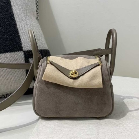 Hermès Lindy 30 in Evercolor and Suede, Etoupe, Gold Hardware