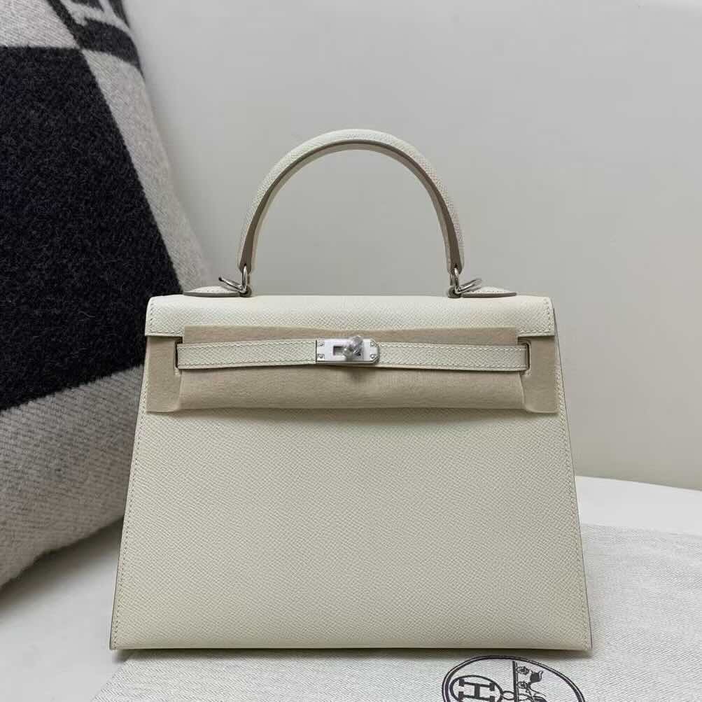Hermès Kelly 25 Sellier Craie Epsom Leather / Palladium Hardware