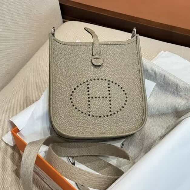 Hermès Evelyne 16 TC 8Q Malfa / Natural