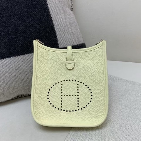 Hermès Mini Evelyne TC i8 Milton Yellow