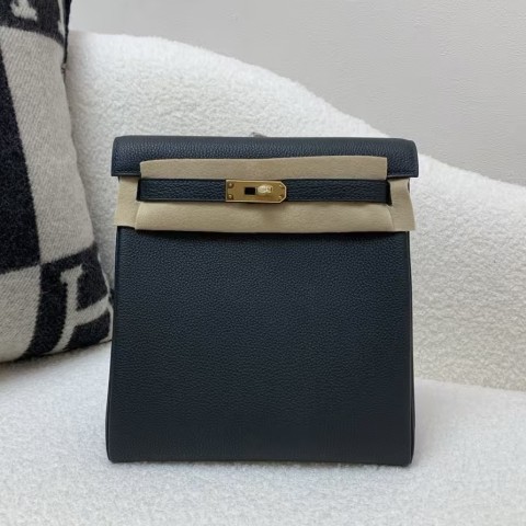 Hermès Kelly Ado 22 Togo 6O Pine Green &Gold Hardware