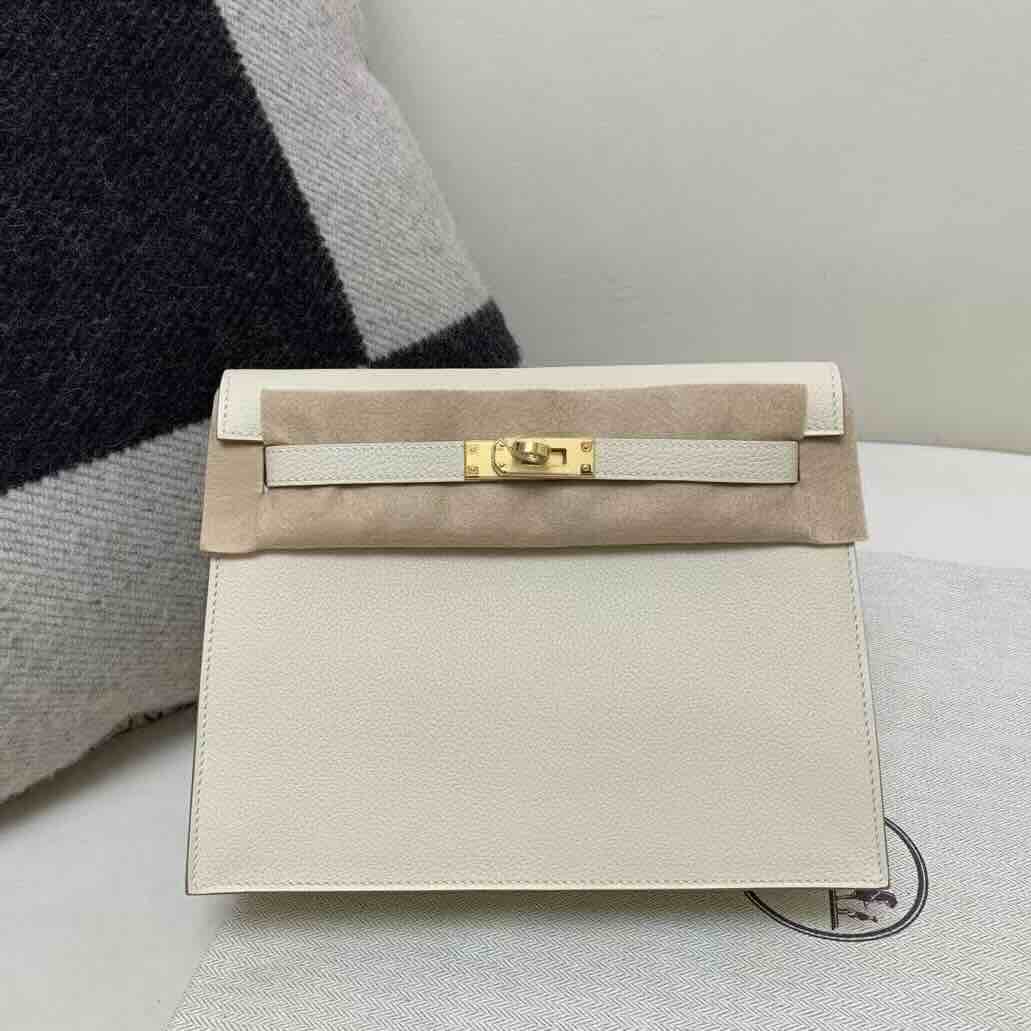 Hermès Kelly Danse Evercolor Nata Gold Hardware