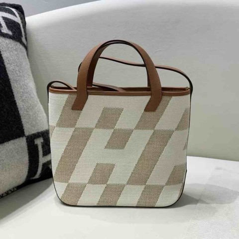 Hermès Sac H En Désordre Toile H Beige/Chalk with Gold Swift Trim