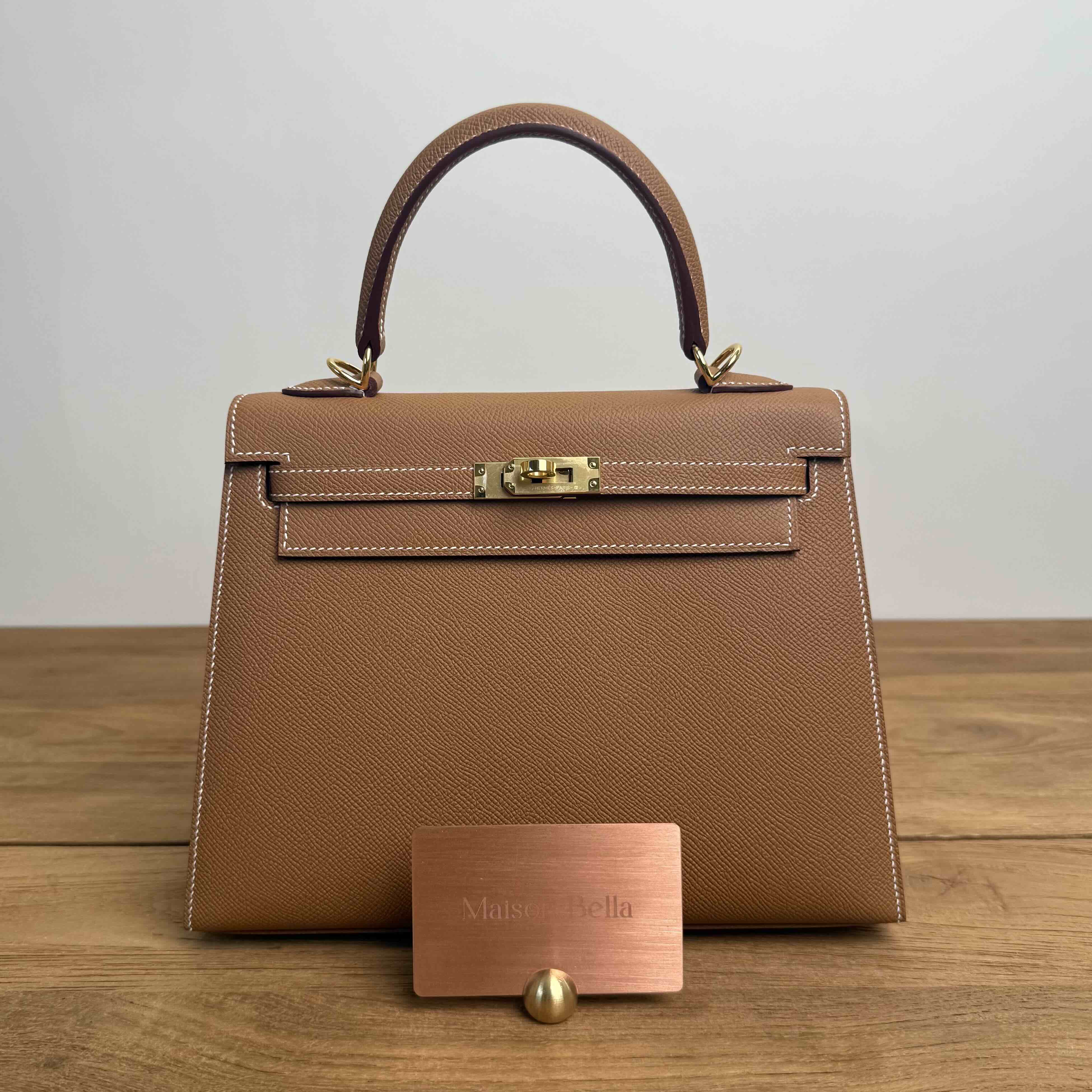 Hermès Kelly 25 Sellier Gold Epsom Gold Hardware