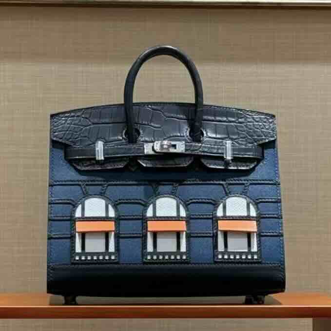 Hermès birkin20 “Maison Four Courtyard” Colors: Daylight, Night, Midnight, First Snow
