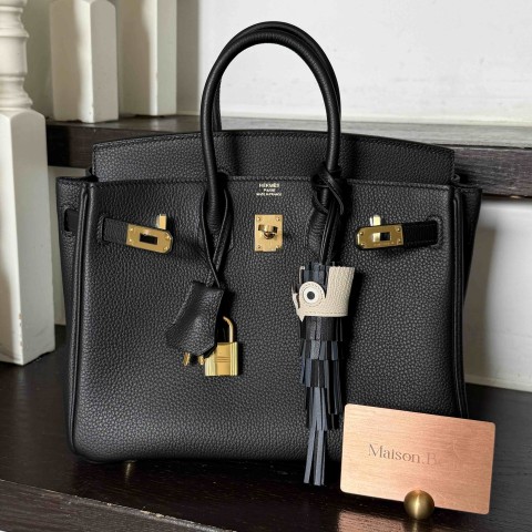 Hermès Birkin 25 Noir Togo with Gold Hardware
