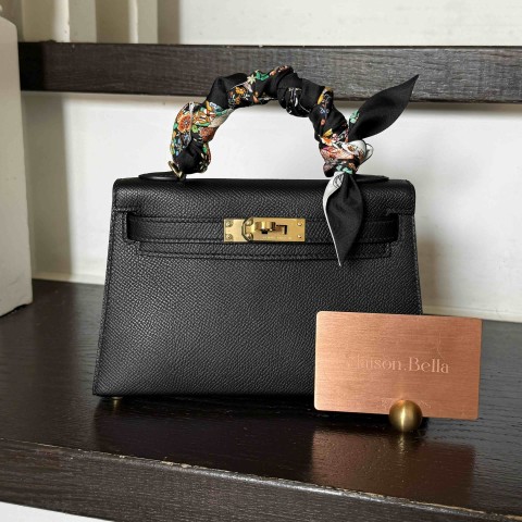 Hermès MinKelly Noir Epsom with Gold Hardware