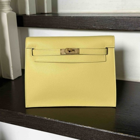 Hermès Kelly Danse II Evercolor Souffre with Gold Hardware