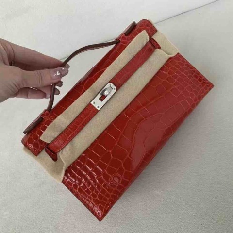 Hermès Pochette Shiny Alligator Rouge Casaque with Palladium Hardware
