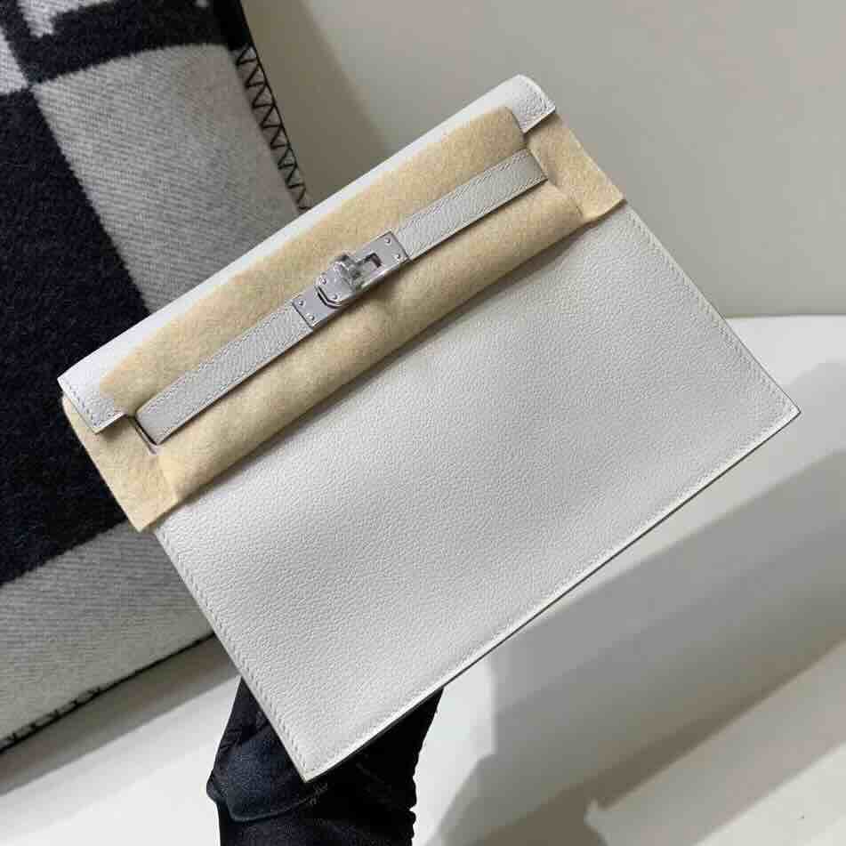 Hermès Kelly Danse 22 Evercolor Pearl Grey x Palladium Hardware
